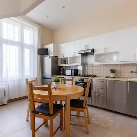 Gde Wesselényi 8 Budapest