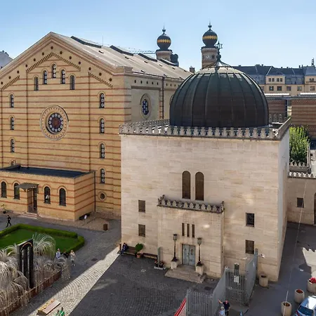 アパート Gde Wesselenyi 8