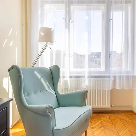 アパート Gde Wesselenyi 8 *