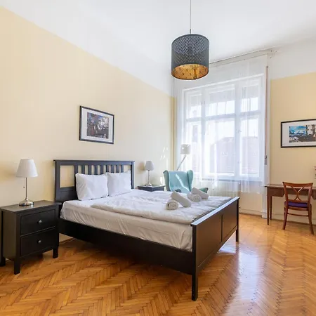 Gde Wesselenyi 8 Appartamento Budapest