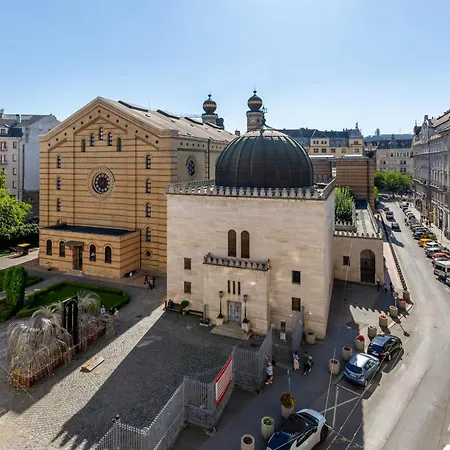 Gde Wesselényi 8 Apartman *