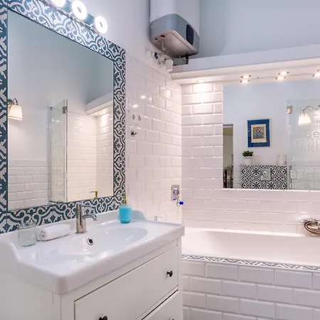 Appartement Gde Wesselenyi 8 *